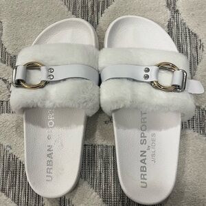 Never worn